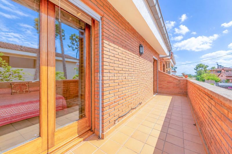 Foto e2f9f6ae-a74f-4cf0-859b-901017a0f32f. Casa amb calefacció aparcament piscina a Montmar Castelldefels