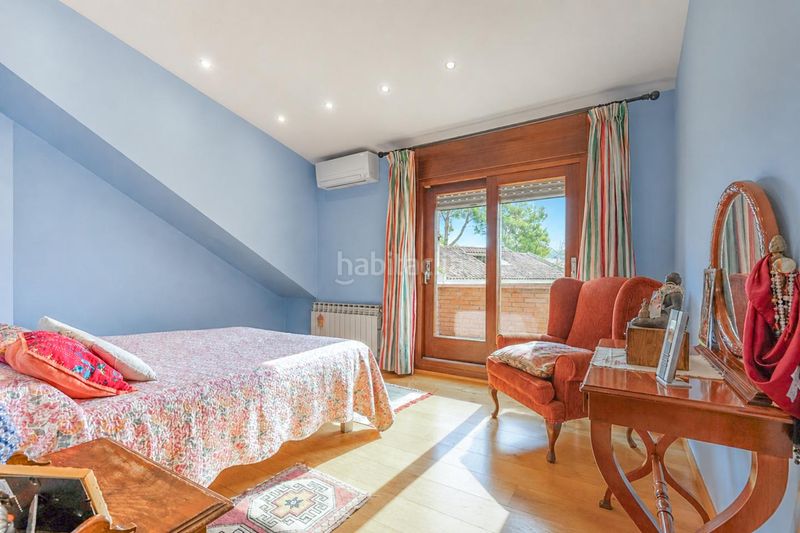 Foto f6e50c29-2479-4f86-b4db-564f901d90c7. Casa amb calefacció aparcament piscina a Montmar Castelldefels
