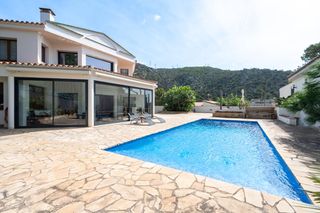 Maison à Garraf. Casa unifamiliar en en pueblo de garraf