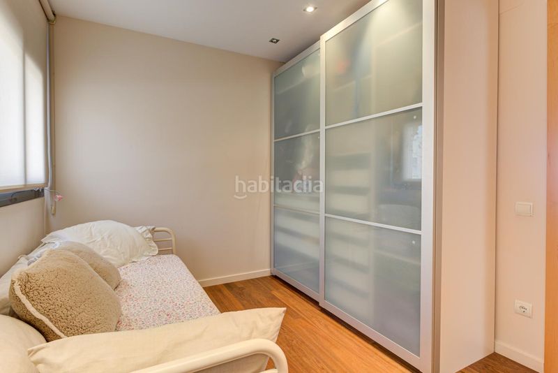 Foto bd448368-cb33-4705-93ce-00d2a5b4a6c5. Casa amb calefacció aparcament a Baixador Castelldefels