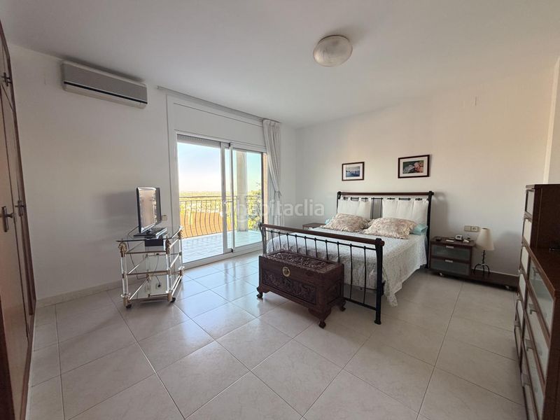 Foto c6107d8a-9be2-420d-9e1c-9d5f5996703d. Casa a Montmar Castelldefels