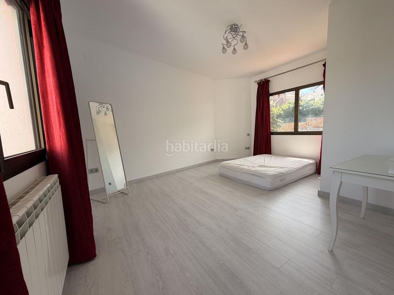 Foto 406f00d5-bc4c-427a-ad51-23592c039e8a. Rent house with heating in Montmar Castelldefels