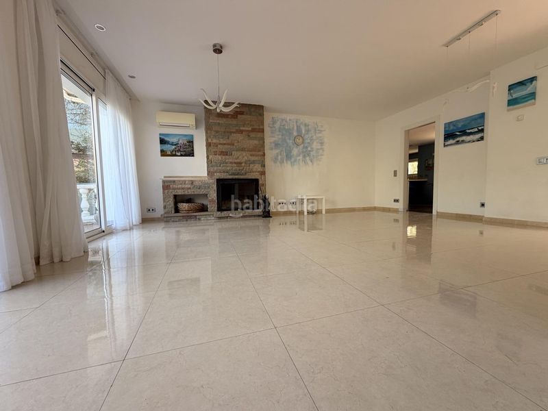 Foto 4a55b7cf-0e32-47ea-a5c1-8ab41d0a7d49. Rent house with heating in Montmar Castelldefels