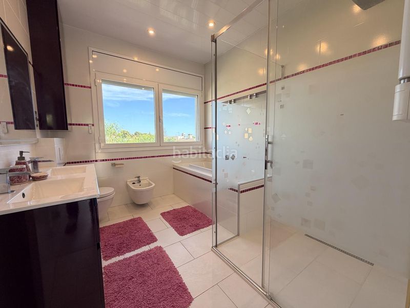 Foto eec32a86-e152-4fe9-bf02-2c4814d7c03f. Rent house with heating in Montmar Castelldefels