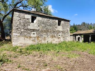 Casa a Estrada de guillar 1. Se vende casa con finca a 10 minutos de lugo ciudad.