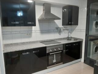 Location Appartement  Calzada das gándaras 11. Se alquila estudio en paraday de abajo
