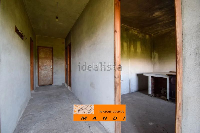 Foto 9a58d118-7f62-4fef-bf59-52468a54b241. Casa a Begonte