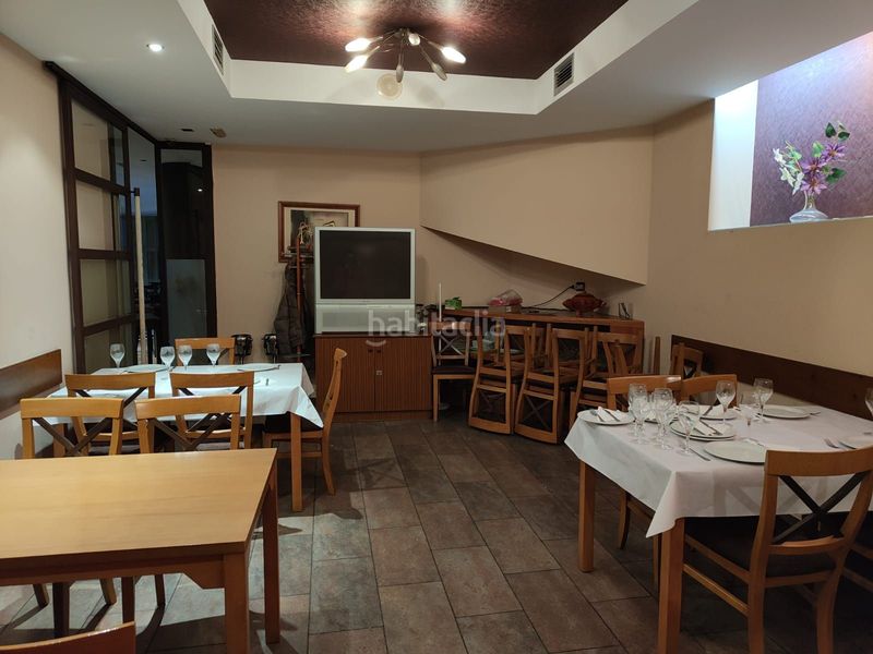 Foto 1310d3e4-4fb9-4b2a-9b9f-cbc3bfd898c0. Lloguer local comercial amb calefacció a A Milagrosa Lugo
