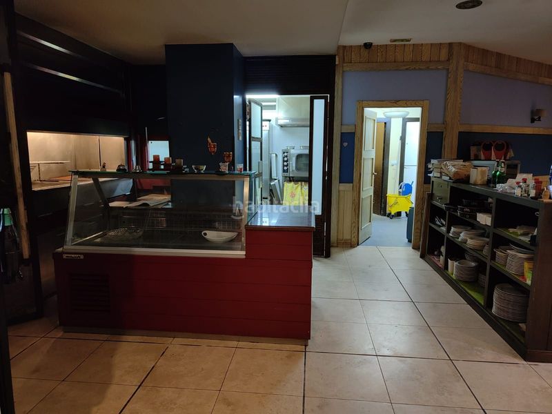 Foto 15c9d935-e393-4840-ac54-c4566768cb4e. Lloguer local comercial amb calefacció a A Milagrosa Lugo