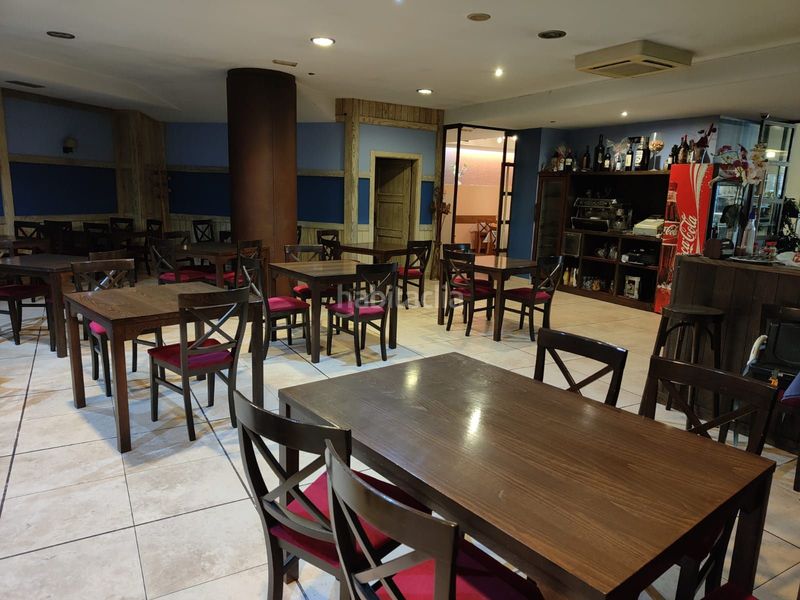 Foto 7f3daca5-8c2f-4fef-9af8-1e9df9802e32. Lloguer local comercial amb calefacció a A Milagrosa Lugo