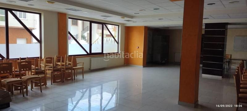 Foto fe54d455-b120-4a65-b3d6-e072403385bb. Edifici a Burela