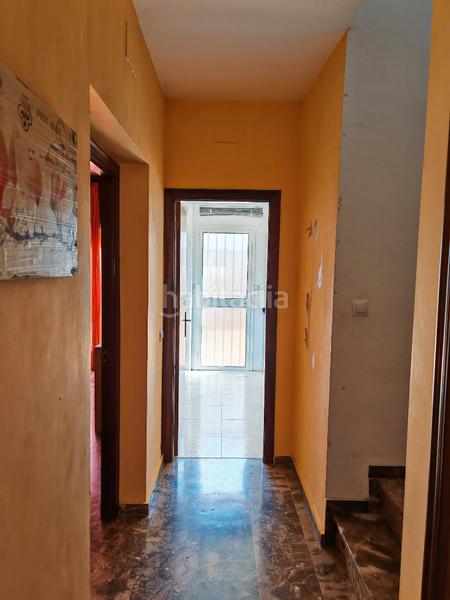 Foto 1934adbf-7c26-4fab-bfe9-75a16a33c8bf. Maison dans calle san isidro 29 dans Torre de la Reina Guillena