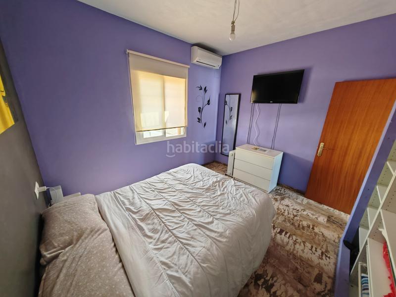 Foto a9e6b506-cbc5-467d-bdcf-564ed6546554. Maison dans calle san isidro 29 dans Torre de la Reina Guillena