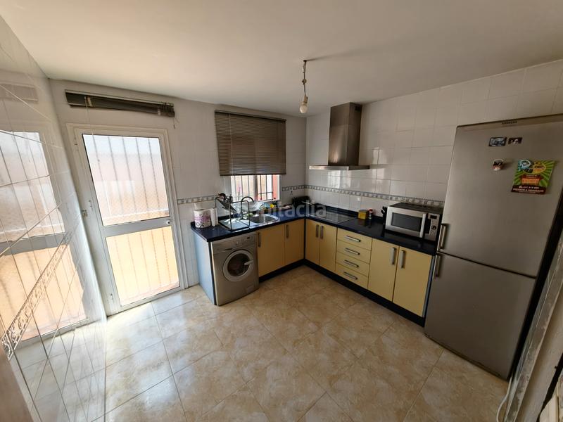 Foto b7998f63-6c45-44f6-9087-c1215a0f1822. Maison dans calle san isidro 29 dans Torre de la Reina Guillena