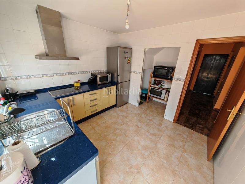 Foto ca539bfc-f9b4-423f-abb4-2c6e43f896ed. Maison dans calle san isidro 29 dans Torre de la Reina Guillena