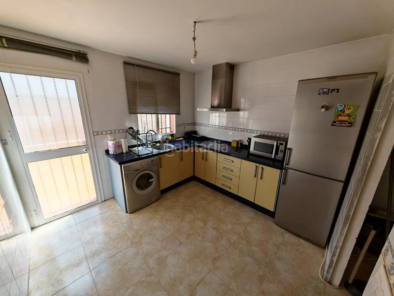 Foto e30192ce-8607-46c2-834b-4e9d0dc0665a. Maison dans calle san isidro 29 dans Torre de la Reina Guillena