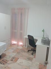 Casa  Calle josé díaz velázquez 43. Casa de 4 dormitorios y 2 baños