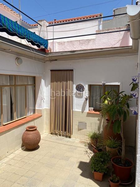 Foto e34a5604-28c8-4110-99b8-c8cf6d1aa3cf. Masia a calle laguna 100 a Castuera