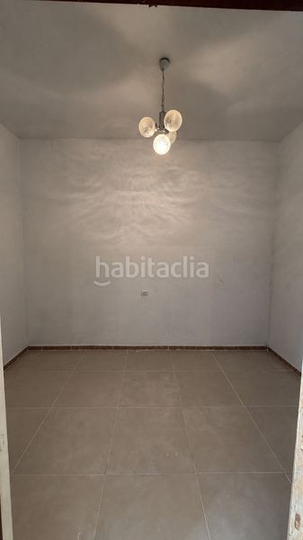 Foto b3ae6f37-83f7-4f74-880c-a14736901a77. Casa a calle méndez núñez 74 a Castuera