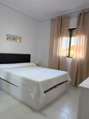 Location Appartement à Calle de la constitución 9. Piso recien reformado.