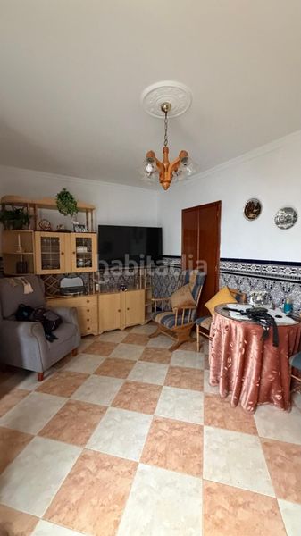 Foto bea5f272-8905-48d8-ba60-68650528e9d4. Casa a calle laguna 57 a Castuera