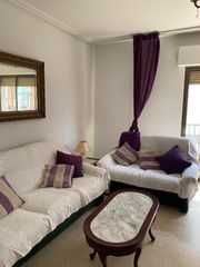Rent Flat  Calle mártires 3. Alquiler de piso en castuera_martires,3