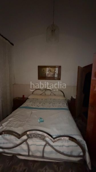 Foto cd4c80a0-b66a-4580-945d-0af08740bbee. Casa a Castuera