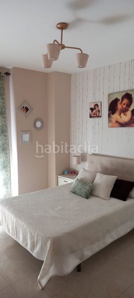 Foto cbbcc844-b222-4590-bf8b-30bd3a84d514. Pis a calle fuente 32 a Castuera