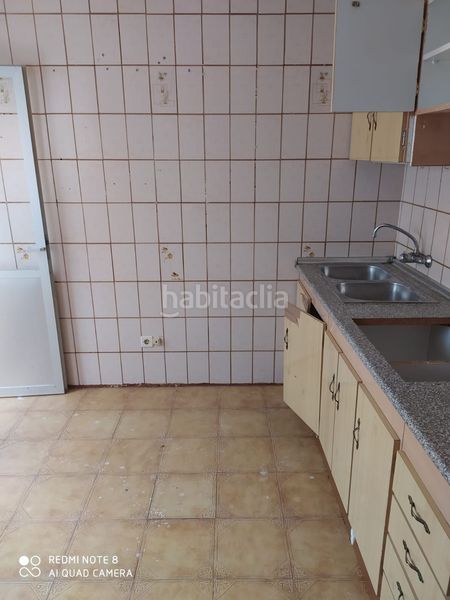 Foto 864df347-14ff-4115-a74e-46708e4b7936. Casa a calle laguna 110 a Castuera