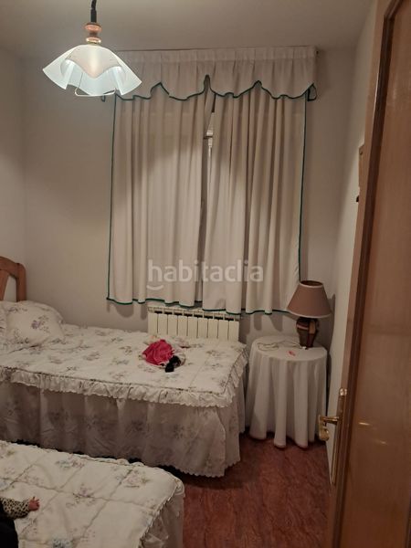 Foto e08c6802-ee7f-47de-871f-9163d6379eed. Xalet amb calefacció aparcament a Santa María del Tiétar