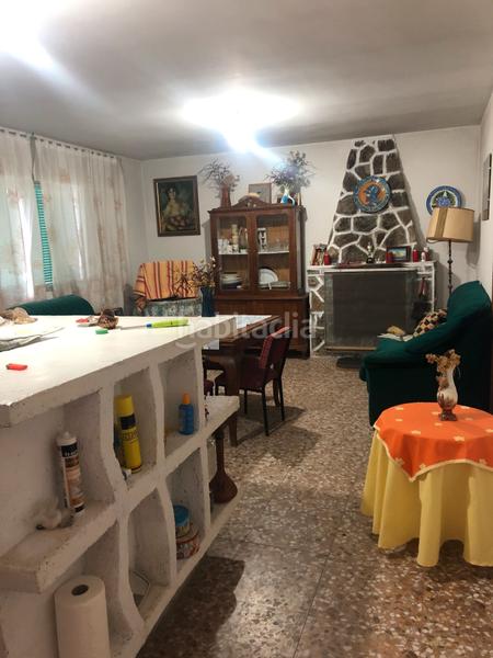 Foto de219c1f-6d41-462d-8d53-93c54d1872b3. Fondo rustico in Cenicientos