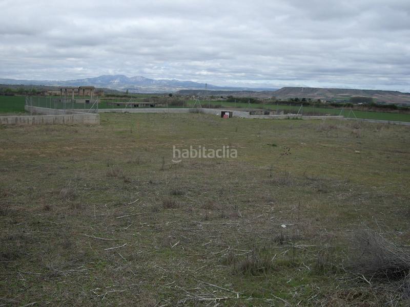 Foto b247bcd6-7890-4f85-a020-5494f8c94188. Terreno residencial en Alberite