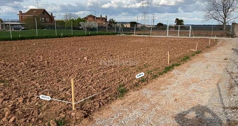 Foto 5d31bc08-e080-4da0-9f81-5d44aa1be394. Terrain résidentiel dans Villamediana de Iregua