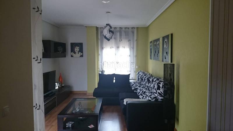 Foto 737c1545-40ca-4745-bd20-4c234c751b16. Apartament amb calefacció aparcament a Viguera