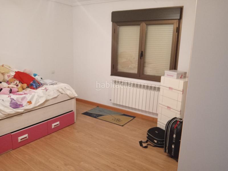 Foto 65b621c5-4036-4c5a-978b-b93c73e9296e. Casa  con garaje en Fuenmayor