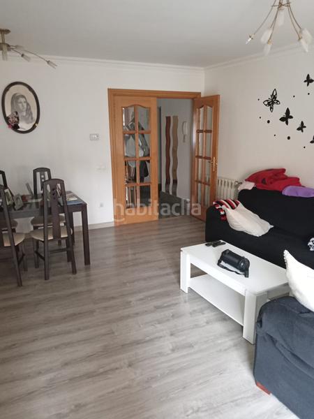 Foto b85a3fbc-5332-49ef-8569-15ddb3778cfc. Casa  con garaje en Fuenmayor