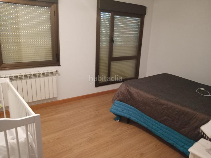 Foto d9f70435-8b8f-4f87-aaa6-568d1a97434e. Casa  con garaje en Fuenmayor