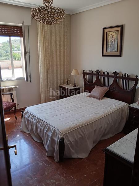 Foto 22e62cb2-47ac-4c46-93bb-947b6d79deb2. Casa  con gran lonja y merendero en Entrena