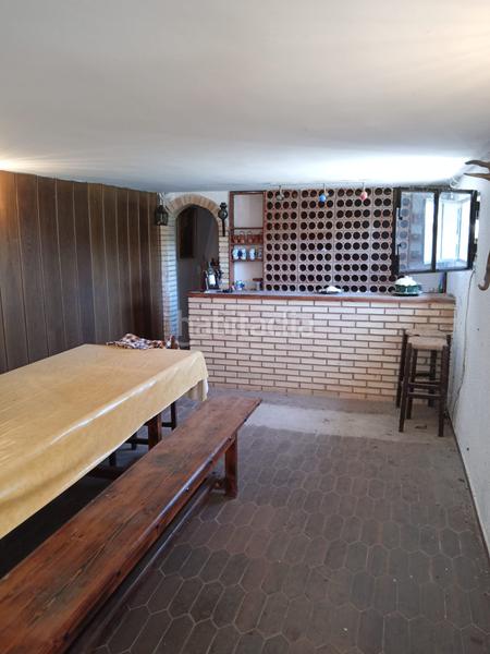 Foto c53f937b-e698-452a-9367-86506cc72647. Casa  con gran lonja y merendero en Entrena