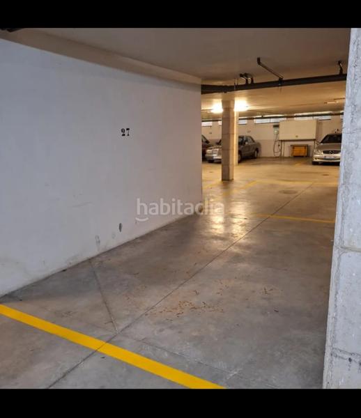 Foto 107bb6b5-47d4-4e9f-b35d-a2b3ffd68fcd. Aparcament cotxe a calle víctor romanos 15 a Fuenmayor