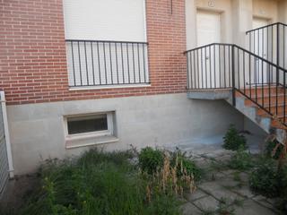 Xalet a Navarrete. Chalet en navarrete con piscina