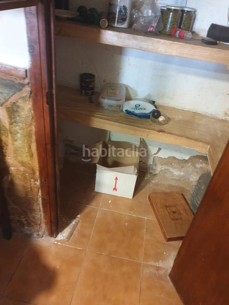 Foto c5327664-05a8-4d2f-84c9-6446bb39b630. Casa amb xemeneia calefacció aparcament a Ocón