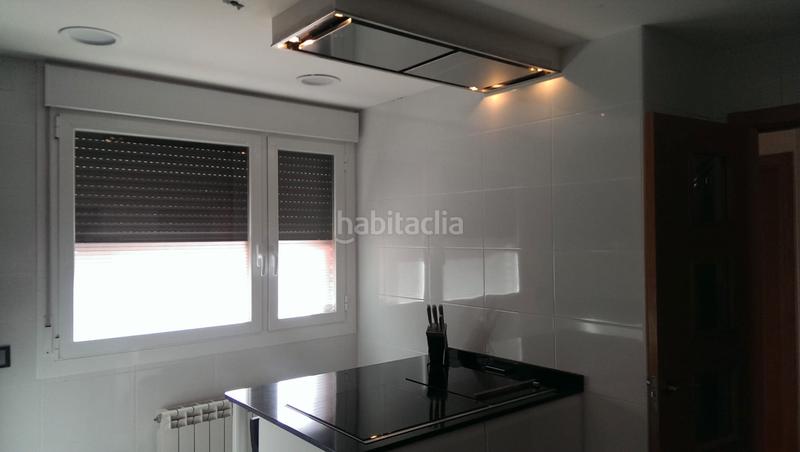 Foto cde2c09c-c077-4c5f-aabf-6ea0cc5a4bcc. Chalet mit kamin heizung parking in Entrena