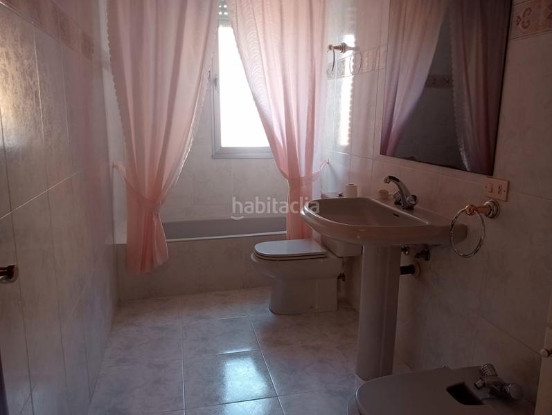 Foto 7f486008-1deb-4a75-aeb6-dfd8b6206974. Flat with heating parking in Fuenmayor