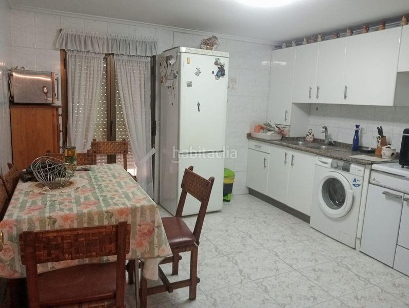 Foto b7e3ff7b-635d-4660-a22a-31b8caf32962. Casa a calle morcillon 5 a Viguera