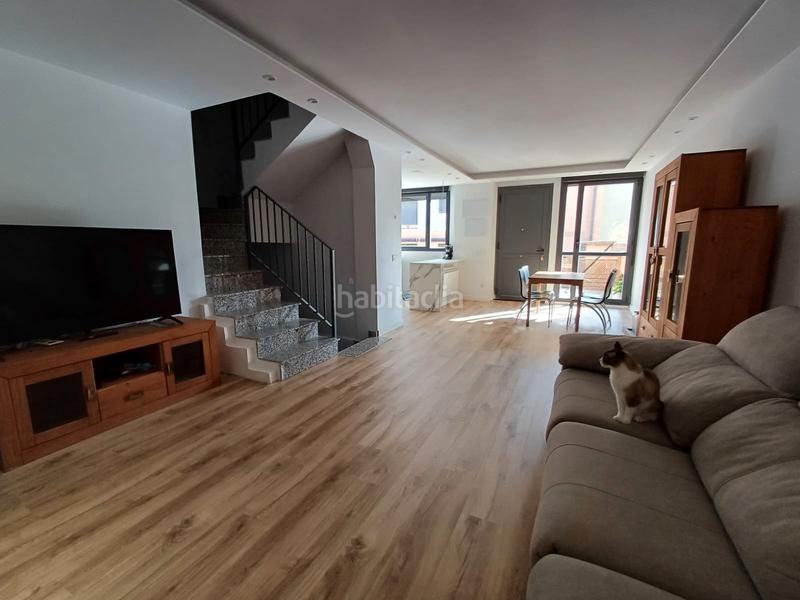 Foto e0712d58-c275-4f26-a4d9-df2cfdef3556. Xalet amb calefacció aparcament a Agoncillo