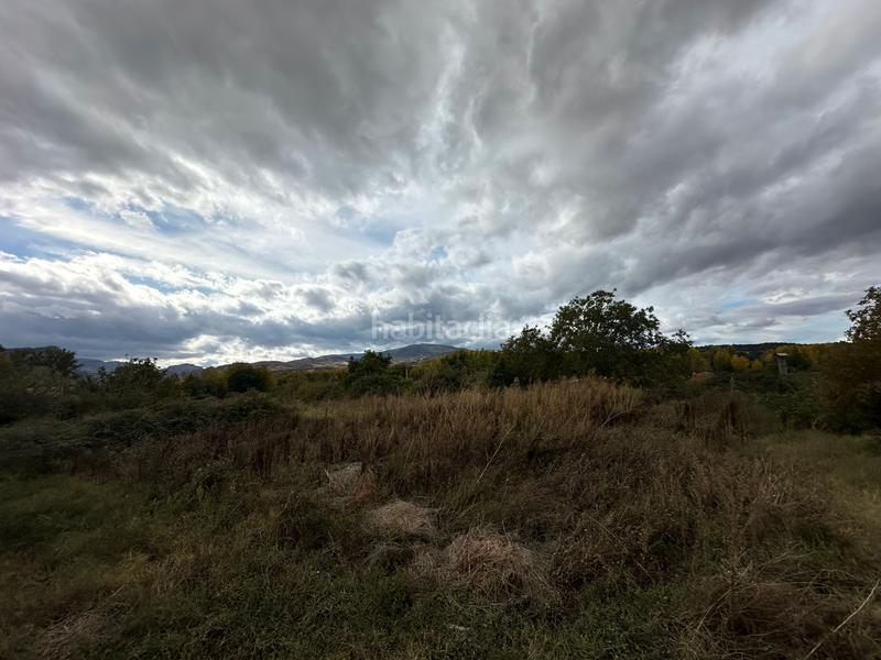 Foto c33ec95c-cd99-4e27-843e-b9beeb8e6328. Finca rústica a Albelda de Iregua