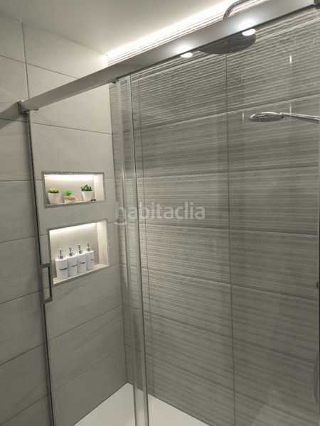 Foto df12a428-a3c8-44ab-97a2-5ea3a98737d2. Pis a calle padre claret 12 a Residencia Logroño