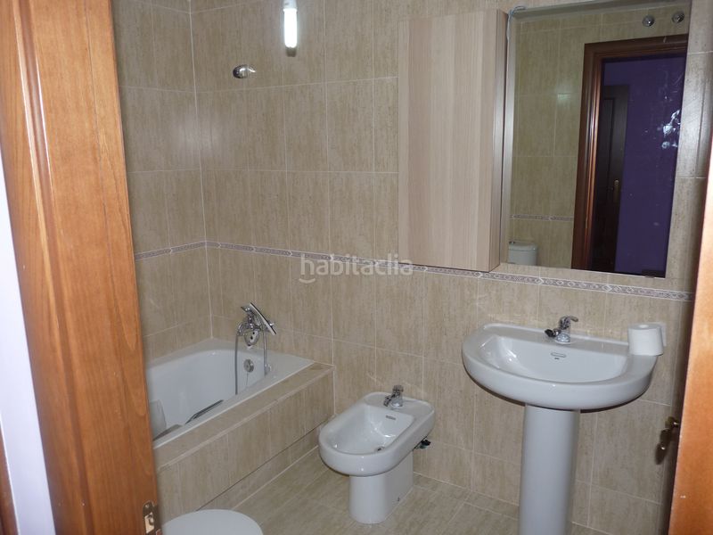 Foto eab0ccdc-1de8-448d-a9c8-1eb72e708b82. Pis amb calefacció aparcament a Sojuela