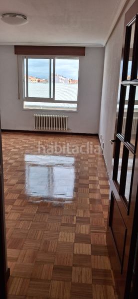 Foto 039f88a8-d081-4b14-96cc-2cf2e6ed65d4. Apartament amb calefacció aparcament piscina a Portillejo - Valdegastea Logroño